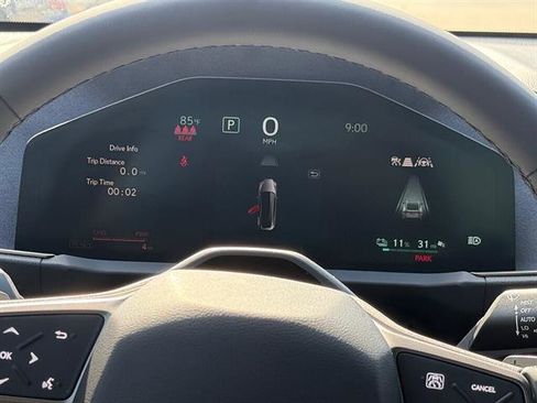 New 2026 Lexus ES 350e FWD image 17