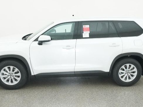 New 2026 Toyota Grand Highlander XLE image 35