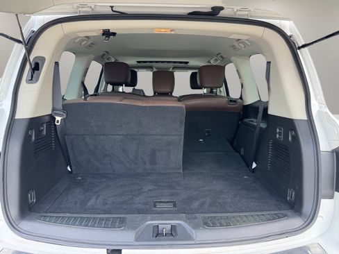 Used 2023 INFINITI QX80 Premium Select w/ Cargo Package RWD image 11
