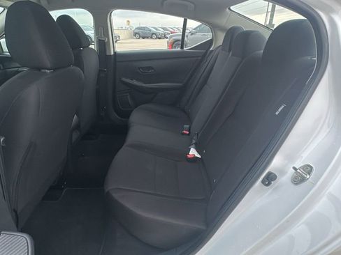 Used 2025 Nissan Sentra S image 30