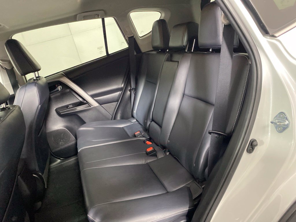 Used 2016 Toyota RAV4 Limited AWD/4WD image 14