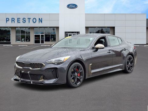 Used 2018 Kia Stinger GT1 image 1