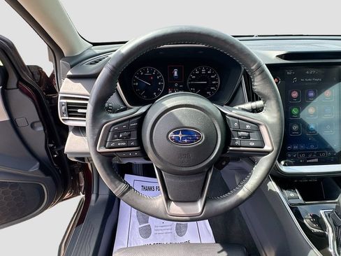 Used 2023 Subaru Outback Touring AWD/4WD image 11
