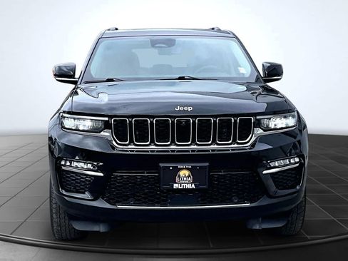 Used 2022 Jeep Grand Cherokee Limited 4xe w/ Luxury Tech Group II AWD/4WD image 6