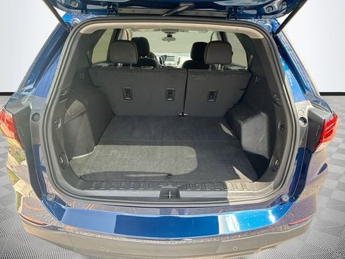 Used 2023 Chevrolet Equinox LS FWD image 28