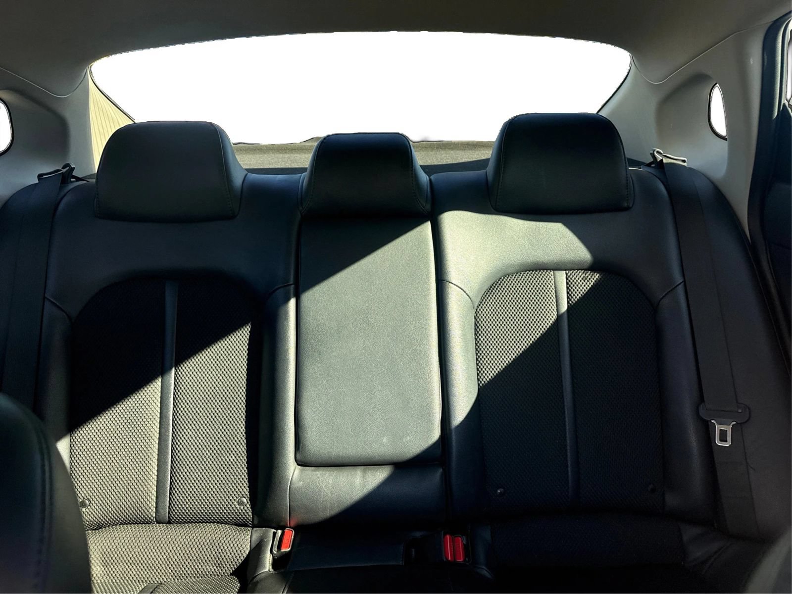 Used 2019 Kia Optima S FWD image 15