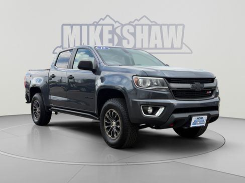 Used 2015 Chevrolet Colorado LT w/ Luxury Package AWD/4WD image 7