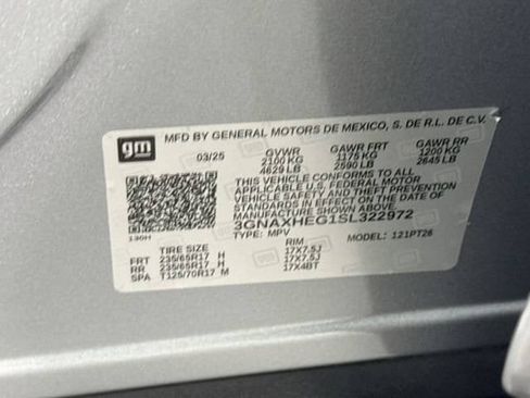 Used 2025 Chevrolet Equinox LT FWD image 32