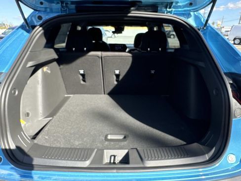 New 2026 Chevrolet Trax RS image 8