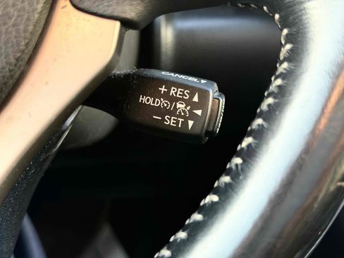 Used 2018 Lexus IS 300 w/ Accessory Package 2 RWD image 31