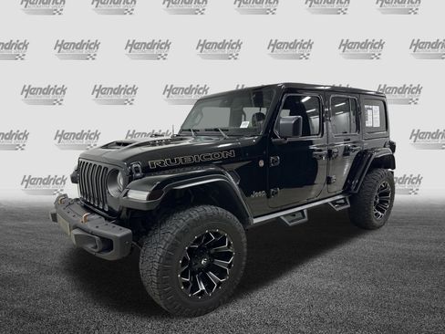 Used 2022 Jeep Wrangler Unlimited Rubicon w/ Xtreme Recon 35" Tire Package image 5