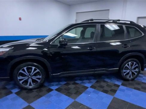 Used 2020 Subaru Forester Limited image 5