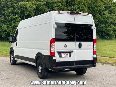 Used 2023 RAM ProMaster 2500 FWD image 5