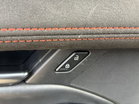 Used 2024 MAZDA MAZDA3 s image 8