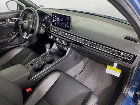 Certified 2025 Honda Civic Sport Touring image 34