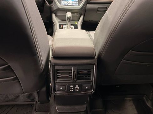 Used 2025 Subaru Forester Touring w/ Popular Package - Touring AWD/4WD image 13