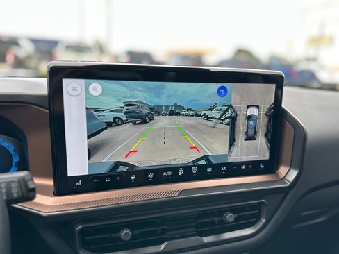 New 2025 Ford Bronco Sport Outer Banks w/ Outer Banks Tech Package+ image 7