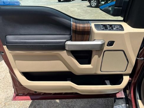 Used 2016 Ford F150 Lariat AWD/4WD image 18