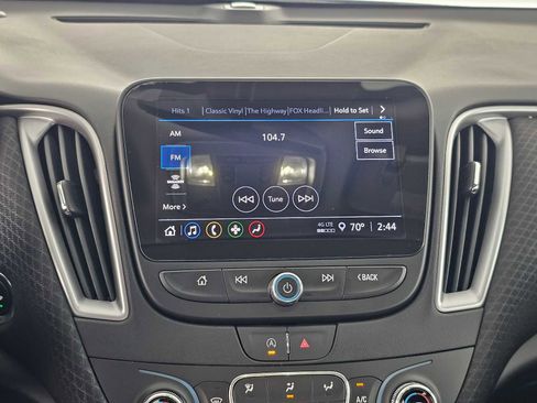 Used 2023 Chevrolet Malibu LT image 25