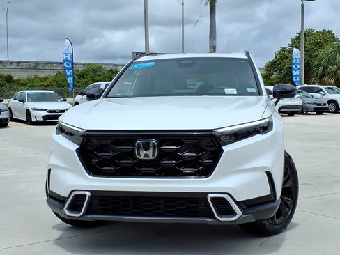 Used 2023 Honda CR-V Sport Touring image 2