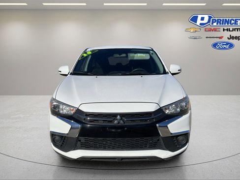 Used 2018 Mitsubishi Outlander Sport ES image 2
