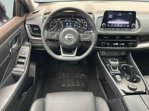 Used 2023 Nissan Rogue SV w/ SV Premium B Package AWD/4WD image 11