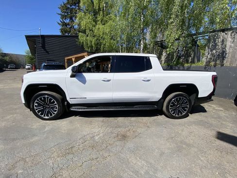 Used 2026 GMC Sierra EV Denali AWD/4WD image 3