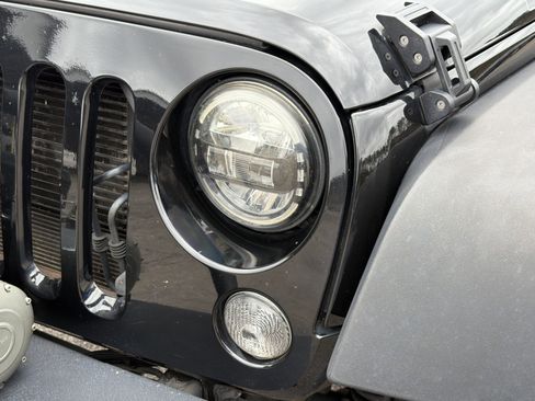 Used 2017 Jeep Wrangler Unlimited Sport w/ Quick Order Package 24S image 18