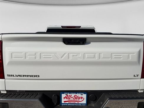 Used 2025 Chevrolet Silverado 1500 LT RWD image 11