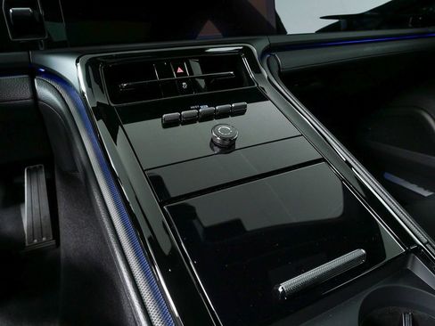 New 2026 Porsche Panamera 4 image 17