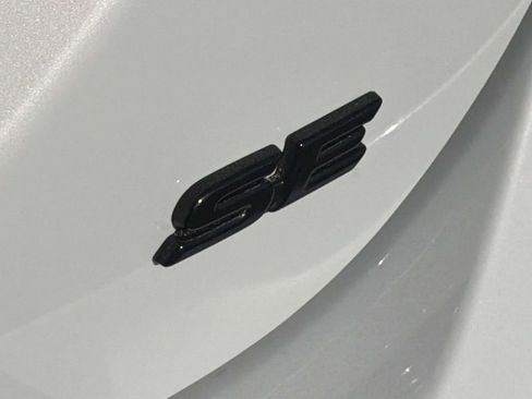 Certified 2023 Toyota Camry SE image 7