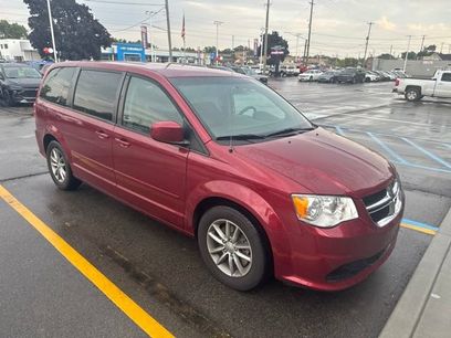 Used 2015 Dodge Grand Caravan SE