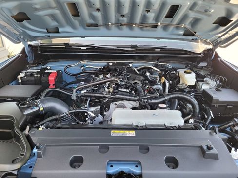 Used 2026 Toyota Tacoma TRD Sport AWD/4WD image 40
