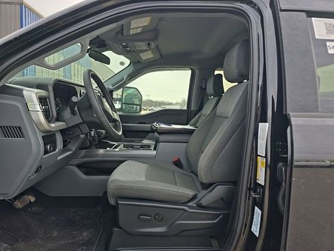 Used 2026 Ford F450 XLT w/ FX4 Off-Road Package image 8