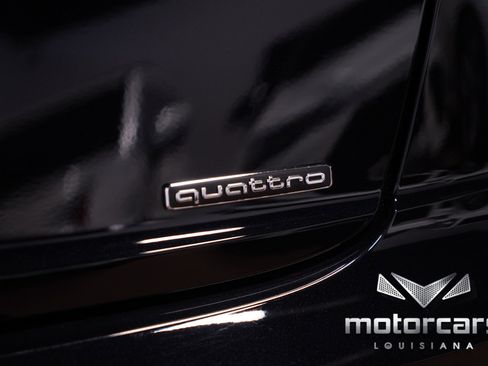 Used 2020 Audi Q8 Prestige image 19