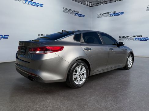 Used 2018 Kia Optima LX image 5