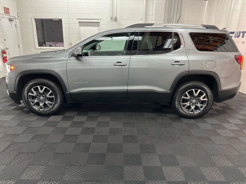 Used 2023 GMC Acadia SLT AWD/4WD image 6