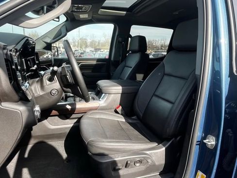 Used 2024 GMC Sierra 1500 SLT w/ SLT Premium Package image 20