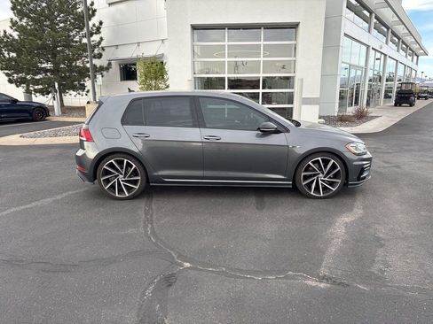 Used 2018 Volkswagen Golf R 4-Door image 6