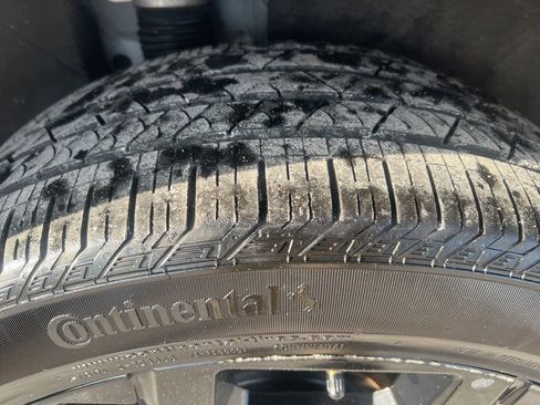 Certified 2024 Kia Sorento SX Prestige w/ Olive Brown Leather Package image 43