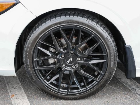 Used 2024 Honda Civic EX image 29