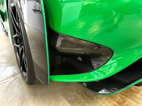 Used 2022 McLaren 765LT image 35