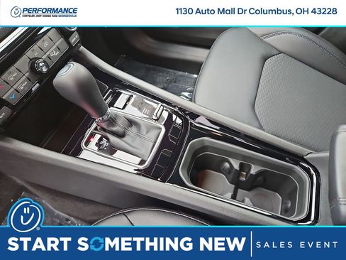 New 2026 Jeep Compass Latitude image 30