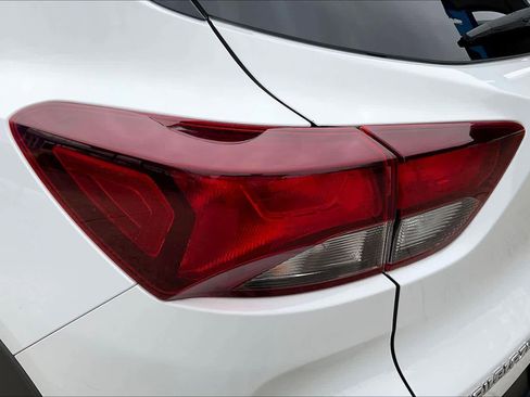 Used 2022 Chevrolet TrailBlazer LT image 28