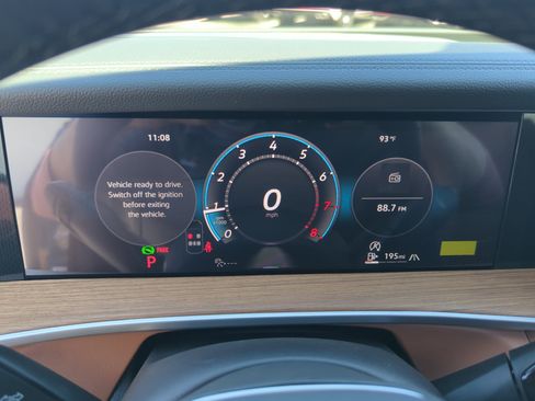 New 2026 Volkswagen Tiguan SEL R-Line image 11