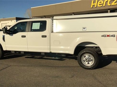 Used 2021 Ford F250 XL w/ Power Equipment Group image 6