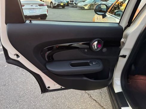 Used 2023 MINI Cooper Clubman S w/ Driver Assistance Package image 16