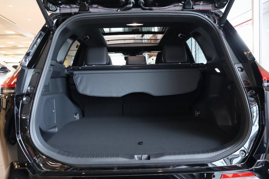 Used 2026 Toyota RAV4 XSE w/ Panoramic Sun Roof Package AWD/4WD image 14