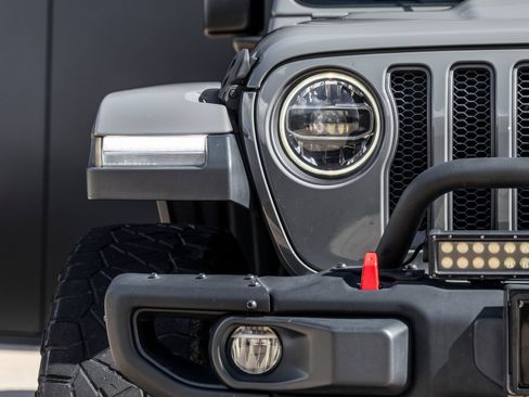 Used 2021 Jeep Wrangler Unlimited Rubicon AWD/4WD image 19