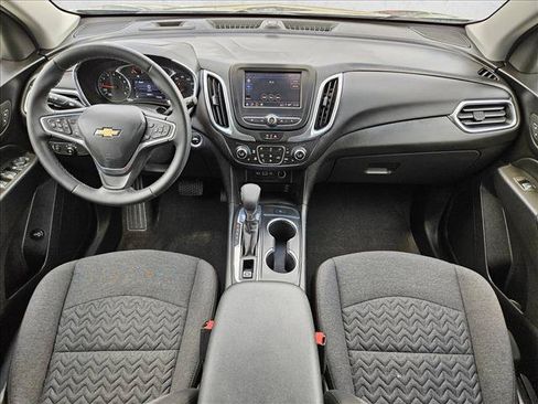Used 2023 Chevrolet Equinox LT FWD image 17